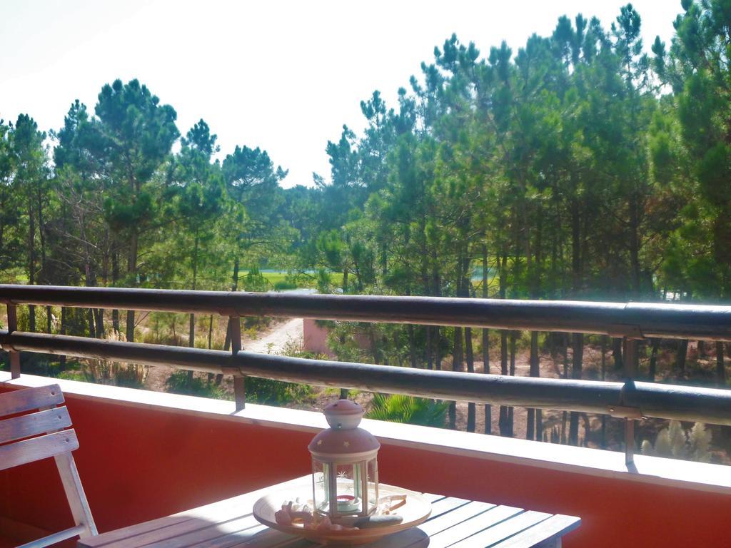Apartamento Golf Resort シャルネカ エクステリア 写真